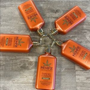 Hempz pumpkin spice chai vanilla lotion